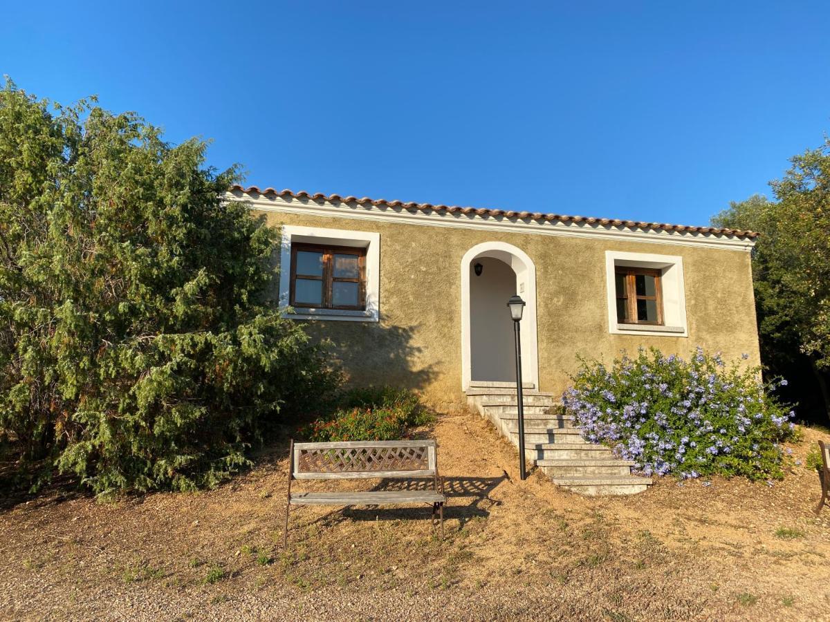 Li Paduleddi Country Guest House Olbia Kültér fotó